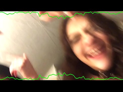 ❤️ Wando biyu masu sexy brunette mai ban sha'awa suna zama 'yan iska ❤️❌ Batsa na Rasha ❤